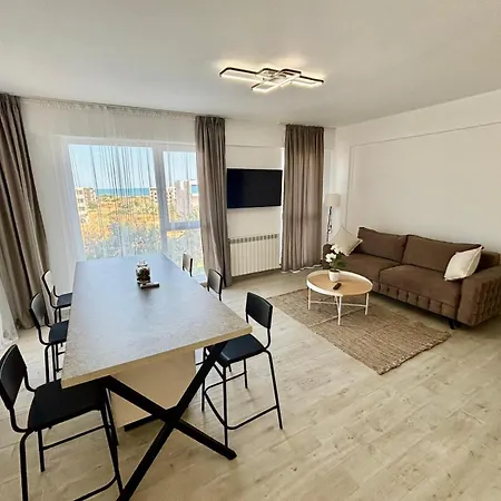 Apartment Iris By Meraki & *